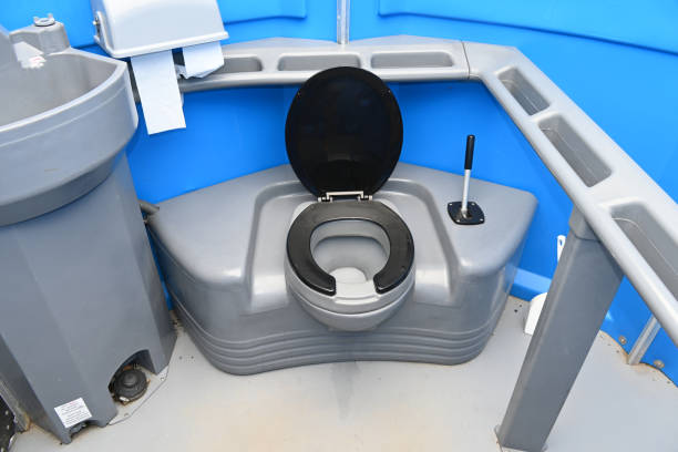 Portable Toilet Options We Offer in Eufaula, AL